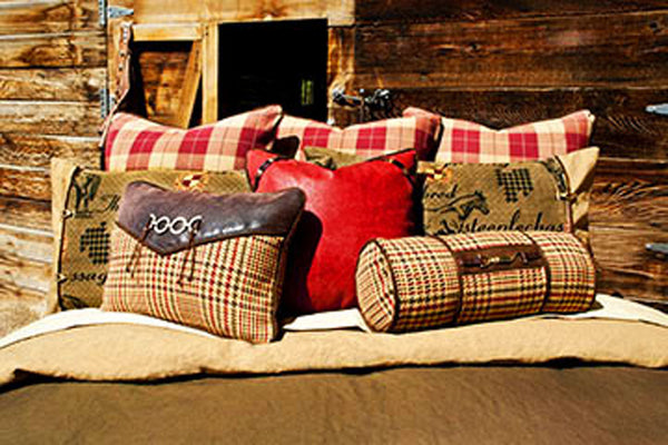 EQI Houndstooth Plaid Ensemble
